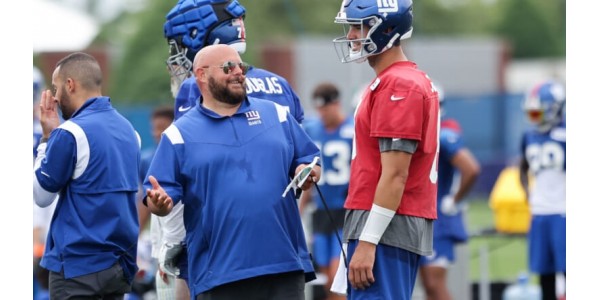 New York Giantsin kasvu, päävalmentaja Brian Daboll